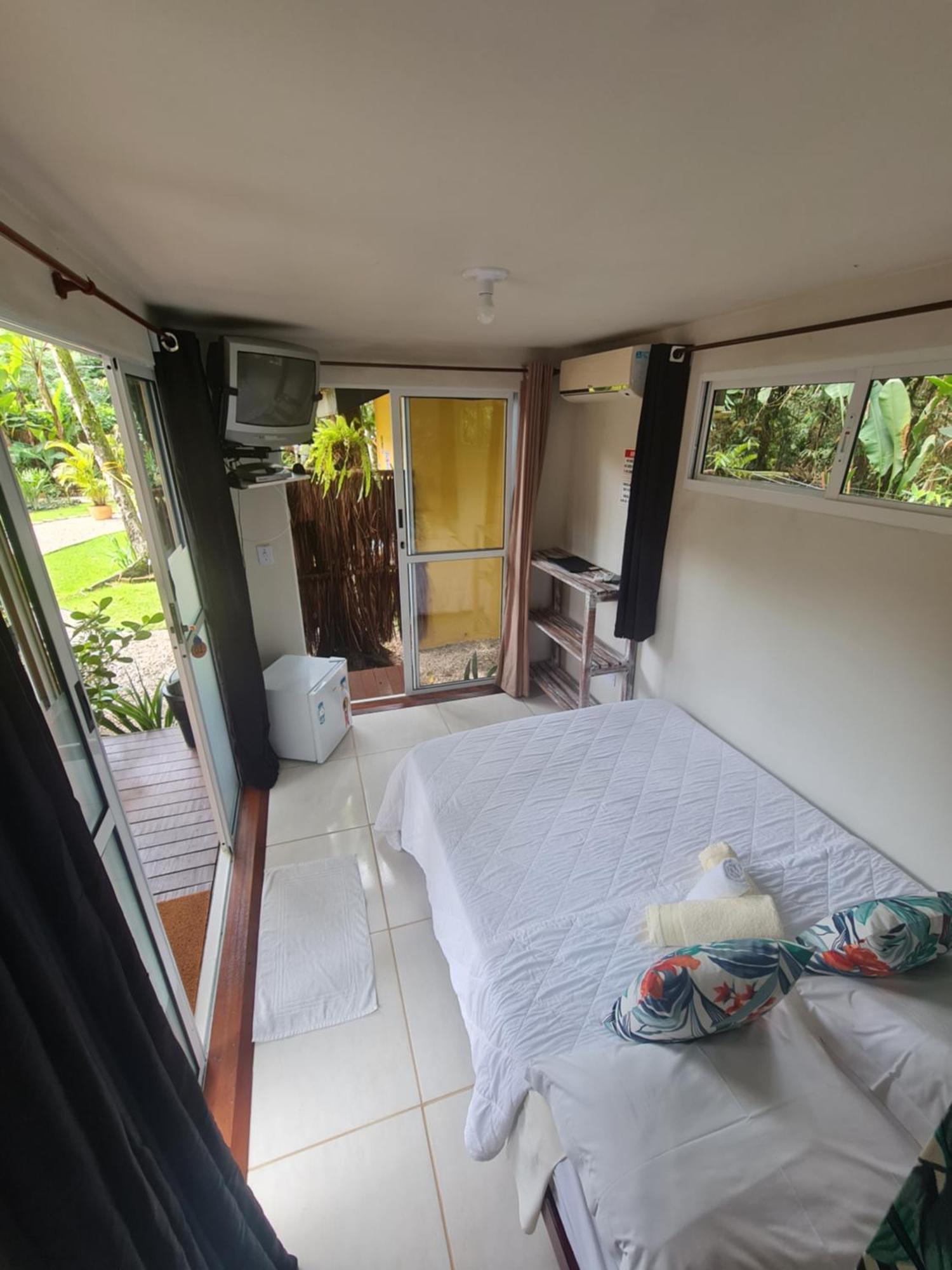 Nalu Guest House Ubatuba Rom bilde